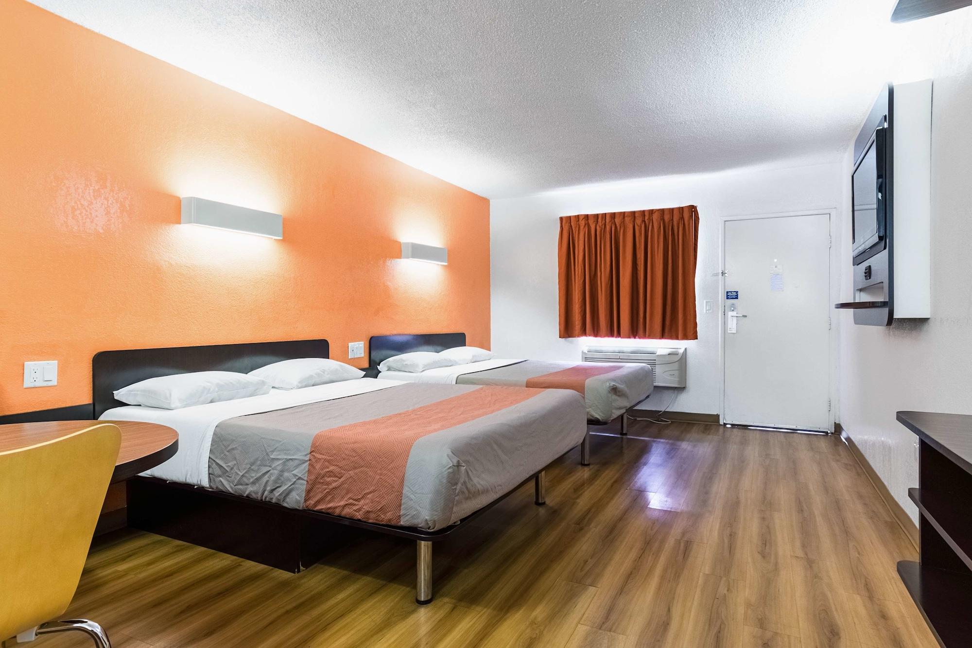 6-long Beach, Ca - International 2*