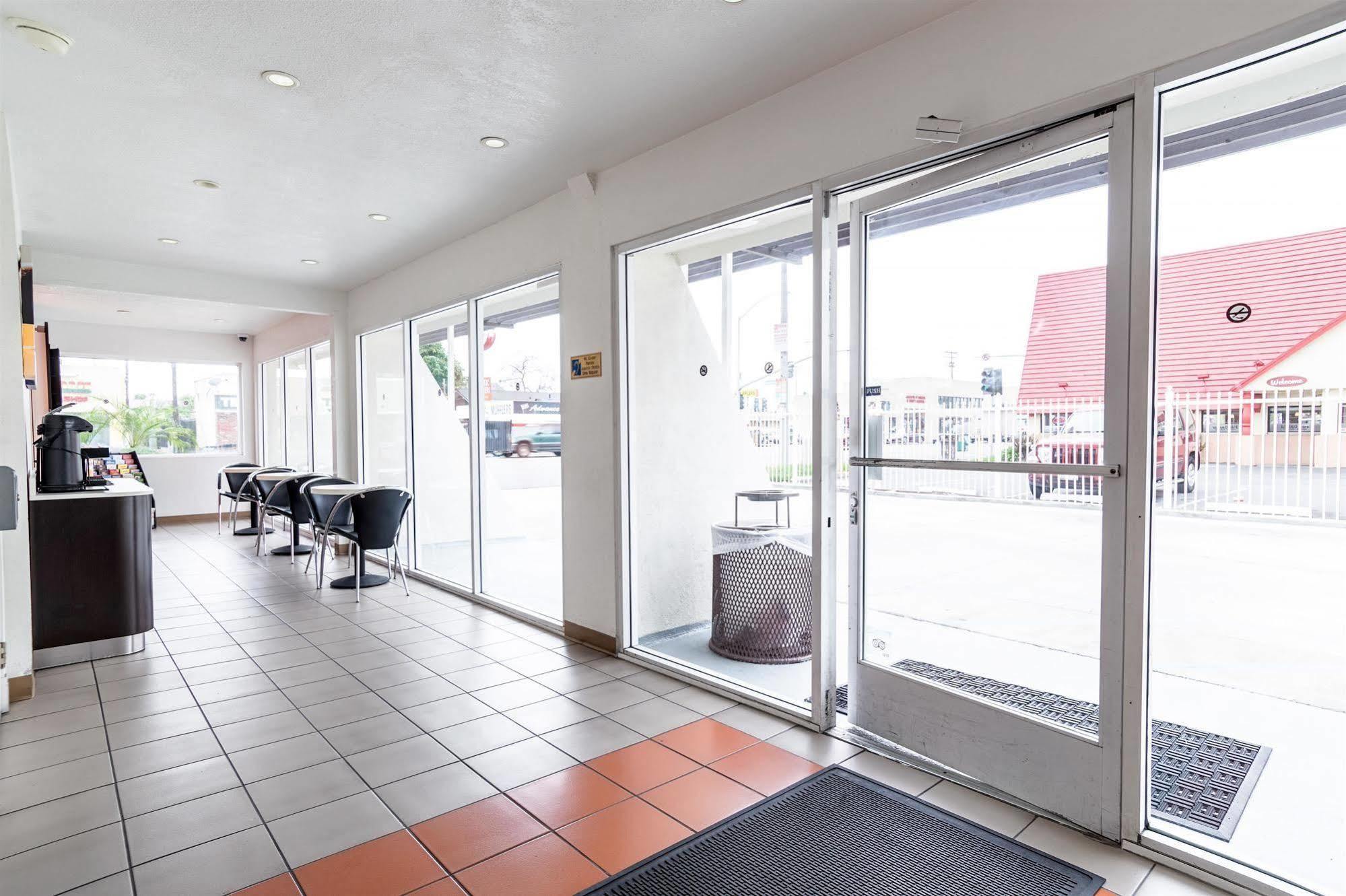 6-long Beach, Ca - International Hotel 2*