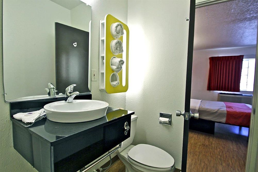6-long Beach, Ca - International 3* Long Beach
